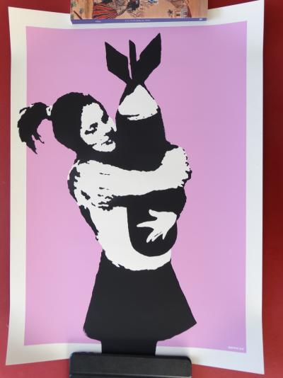 BANKSY (1974) (after) -Bomb Hugger 2003, Sérigraphie Signée - Street ...