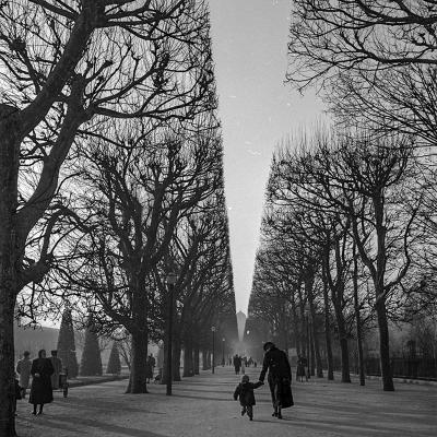 George Martin - París años 50, jardín de las Tullerías - Impresión en plata